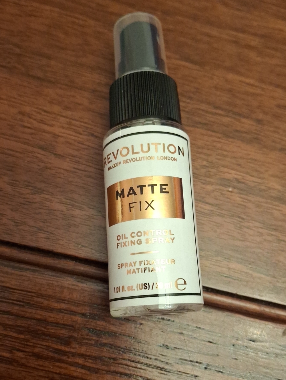 Revolution Matte Fix Oil Control Setting Spray 30ml New